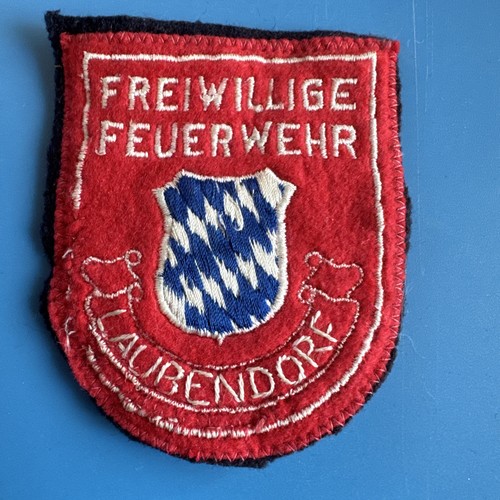 Freiwillige feuerwehr - freiwillige,