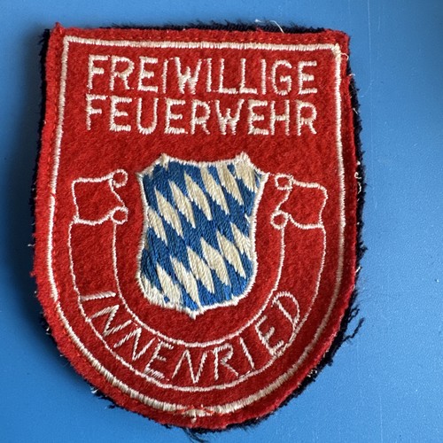 Freiwillige feuerwehr - freiwillige,