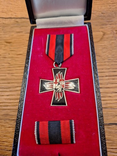 Feuerwehr ehrenabzeichen - feuerwehr,